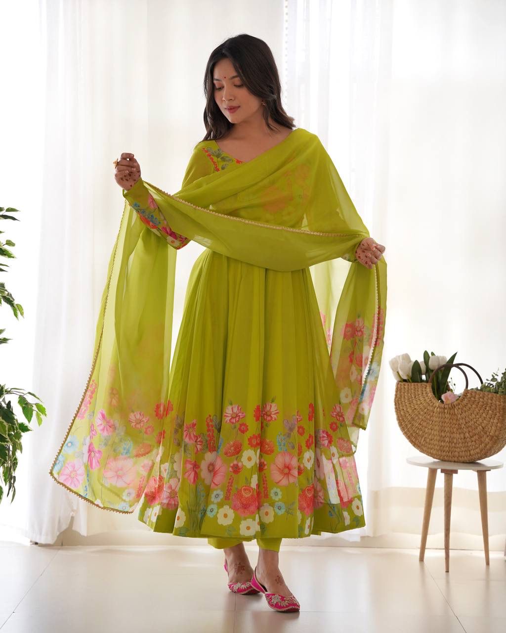 Floral Organza Silk Anarkali Set – Badla Jari Handwork & Kali Cut Gown in 7 Festive Colors